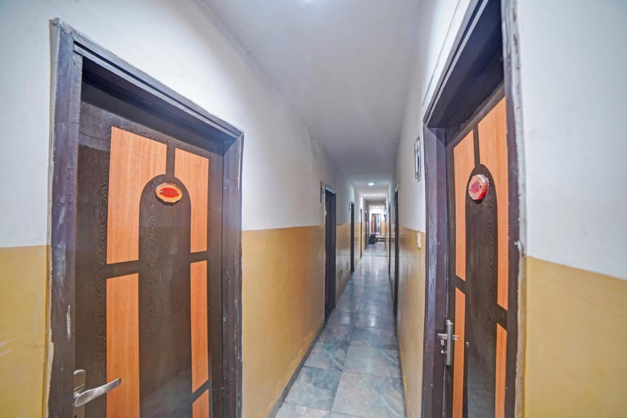 Oyo Flagship 85517 Hotel Sheetal Lake View Rāipur Extérieur photo